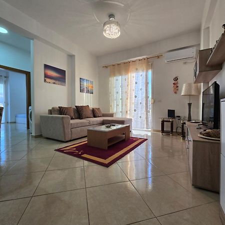 Modern , Quiet , Family Friendly & Fully Furnished Apartment Вльора Екстер'єр фото